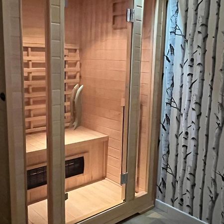 100 M De La Mer, Sauna, Wifi 梅尔·莱斯·拜恩斯 外观 照片