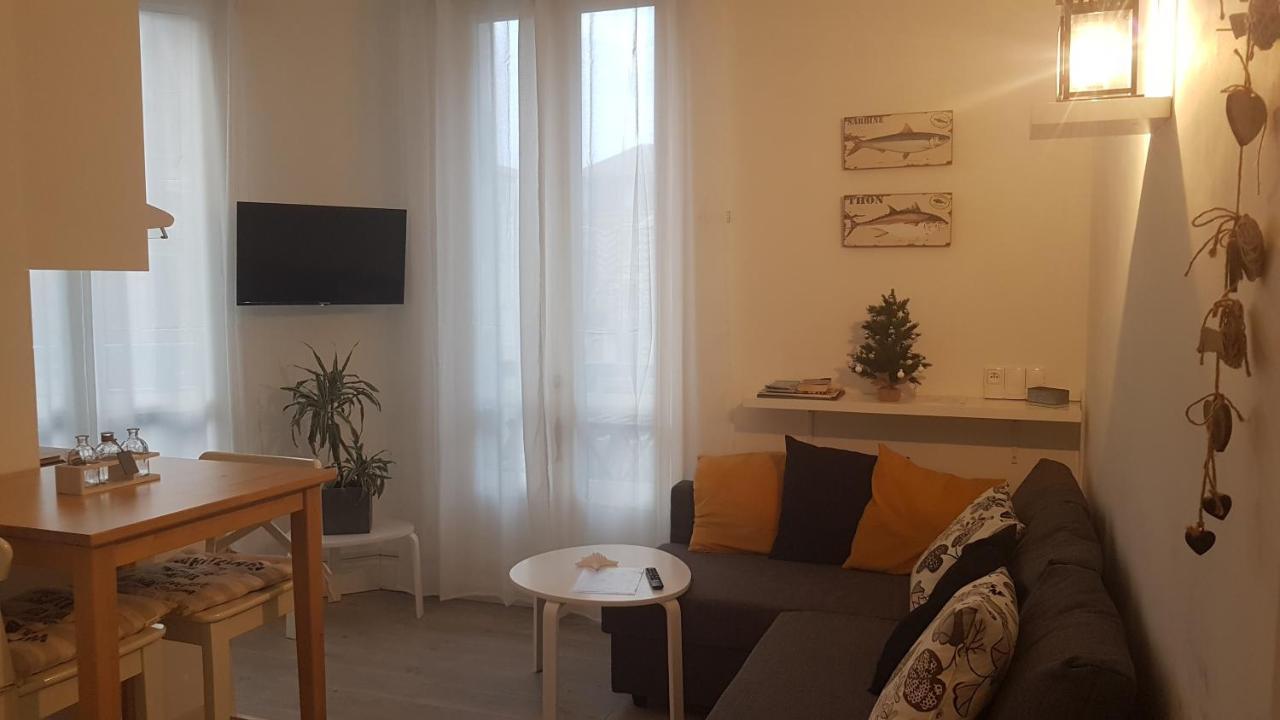 100 M De La Mer, Sauna, Wifi 梅尔·莱斯·拜恩斯 外观 照片